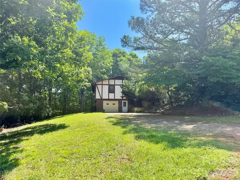 185 Dulaney Dr, Nebo, NC 28761