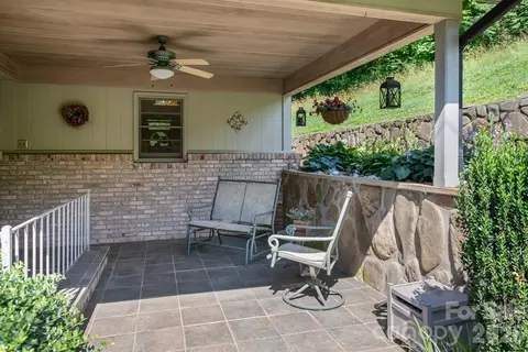 Exterior - 293 Dillardtown Rd, Sylva, NC 28779 photo 1 of 4
