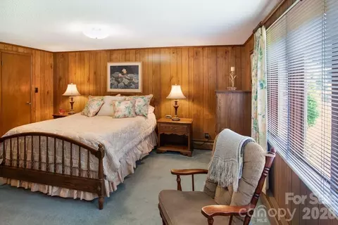 Bedroom - 293 Dillardtown Rd, Sylva, NC 28779 photo 3 of 4