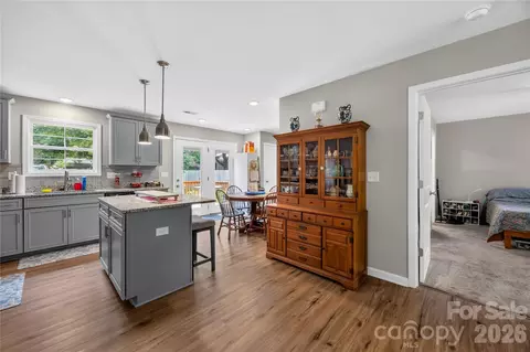 Entry Way - 210 E 6th St, Cherryville, NC 28021 photo 2 of 2