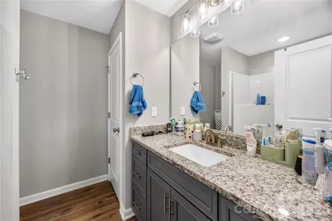 Bath - 210 E 6th St, Cherryville, NC 28021 photo 3 of 3