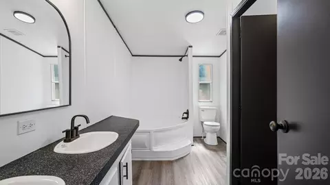 Bath - 913 Grace Dr, Stanley, NC 28164 photo 1 of 1