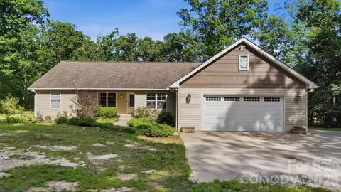 1555 Riverview Rd, Lincolnton, NC 28092