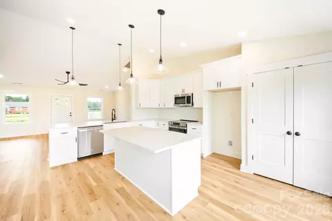 Kitchen - 119 Progress Pl, Salisbury, NC 28147 photo 1 of 2