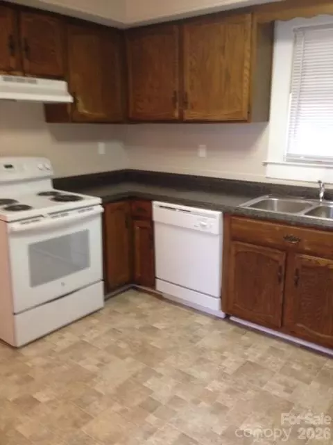 126 Sunset Dr, Salisbury, NC 28147 photo 3