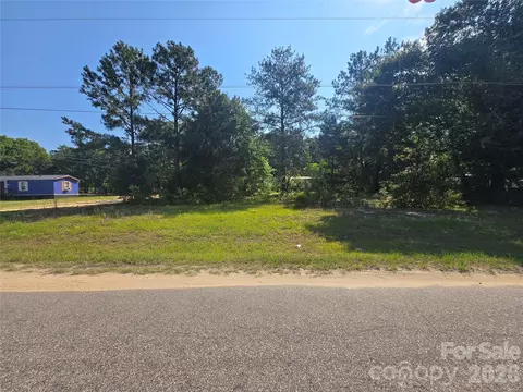 134 Duncan Rd, Hamlet, NC 28345