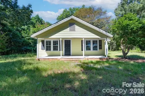 1933 N Rocky River Rd, Lancaster, SC 29720