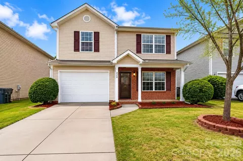 220 Hunslet Cir, Charlotte, NC 28206