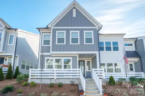 131 Berkeley A Ave #A, Mooresville, NC 28117