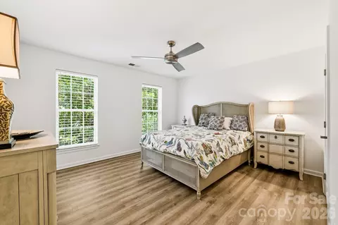 Bedroom - 8335 Viewpoint Ln, Cornelius, NC 28031 photo 2 of 3