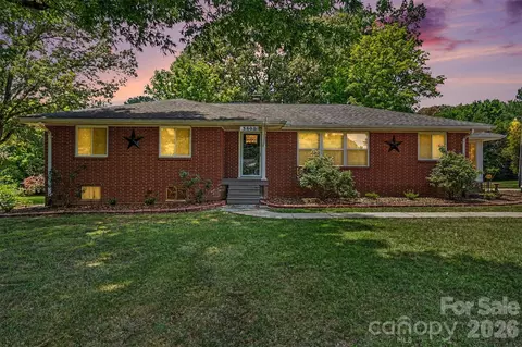3800 Centergrove Rd, Concord, NC 28025