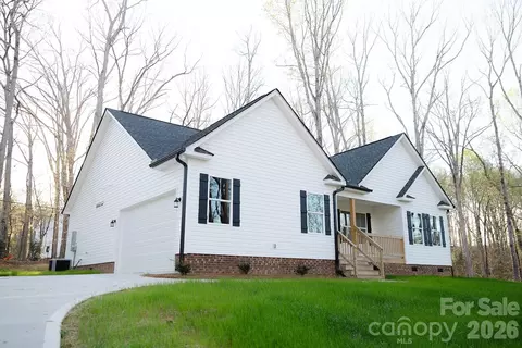 1254 Rainbow Cir, Catawba, SC 29704