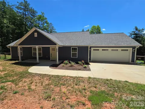 980 Smith Waldrop Rd, Mill Spring, NC 28756