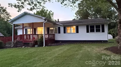210 Bleynat Ne St NE, Valdese, NC 28690