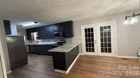 210 Bleynat Ne St NE, Valdese, NC 28690