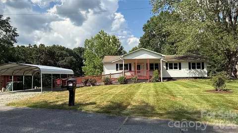210 Bleynat Ne St NE, Valdese, NC 28690