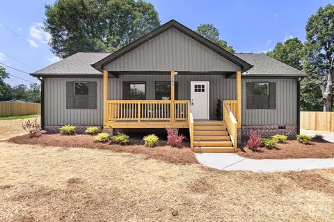 741 Guinn St, Clover, SC 29710