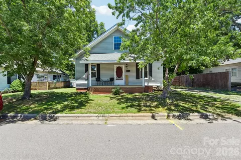 315 Caldwell Ave, Mooresville, NC 28115