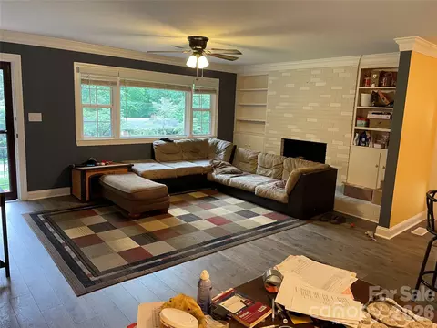 Living - 514 Crestview Dr, Albemarle, NC 28001 photo 1 of 1