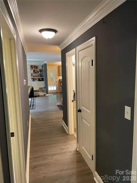 Entry Way - 514 Crestview Dr, Albemarle, NC 28001 photo 1 of 1