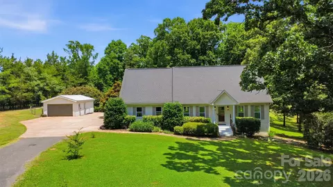 8301 Waxhaw Crk, Waxhaw, NC 28173
