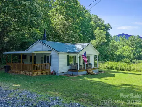 232 Langford Branch Rd, Burnsville, NC 28714
