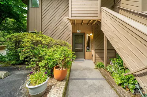 305 Piney Mountain D-1 Dr #D-1, Asheville, NC 28805