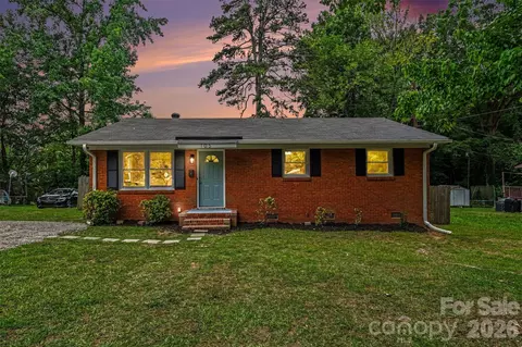 105 Mcgee St, Fort Mill, SC 29715