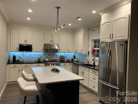 6202 Greengate Ln, Waxhaw, NC 28173