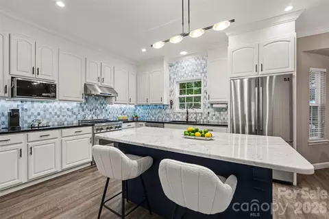 6202 Greengate Ln, Waxhaw, NC 28173