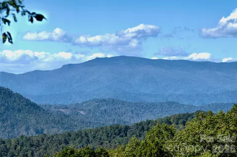 00 Arrowhead Ridge Rd, Spruce Pine, NC 28777