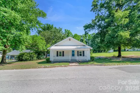 Exterior - 208 W Church St, Jefferson, SC 29718 photo 4 of 13