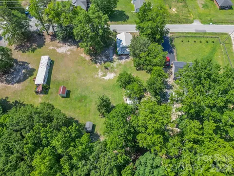 View/Area - 208 W Church St, Jefferson, SC 29718 photo 4 of 4