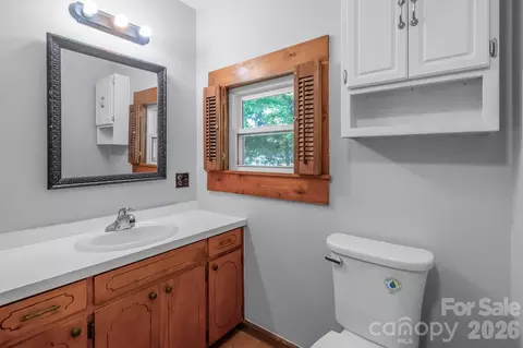 Bath - 208 W Church St, Jefferson, SC 29718 photo 2 of 3