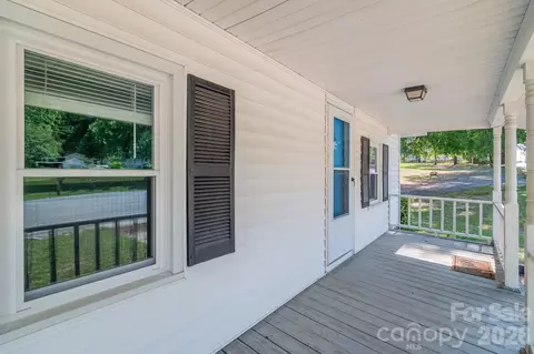 Exterior - 208 W Church St, Jefferson, SC 29718 photo 9 of 13