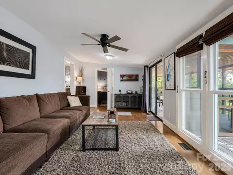 Living - 4580 Kiser Island Rd, Terrell, NC 28682 photo 1 of 2
