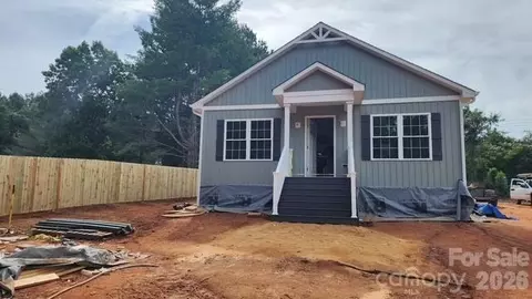405 Falls Ave, Granite Falls, NC 28630