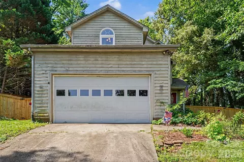 141 32nd Nw Ave NW, Hickory, NC 28601