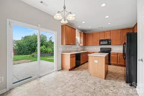Kitchen - 2001 Keystone Ct, Monroe, NC 28110 photo 1 of 2