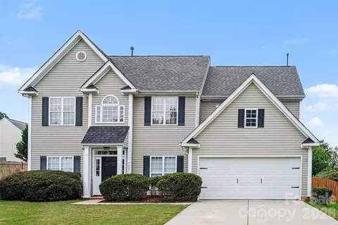 Exterior - 2001 Keystone Ct, Monroe, NC 28110 photo 2 of 3