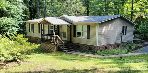 5992 Rest Home Rd, Claremont, NC 28610