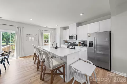 2534 Grantham Place Dr, Fort Mill, SC 29715