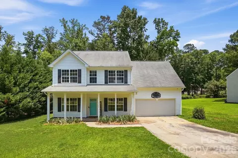 1520 Magnolia Dr, Lancaster, SC 29720