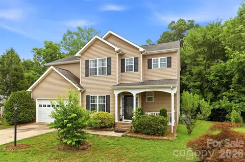 4550 Chestwood Ct, Rock Hill, SC 29732