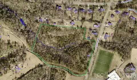 3511 6th Street Nw Dr NW, Hickory, NC 28601