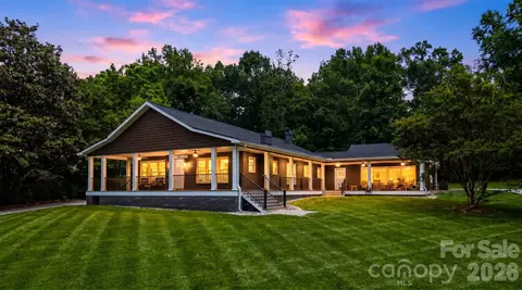 313 Italy Ne St NE, Valdese, NC 28690