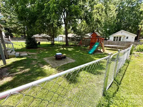 Exterior - 809 W A St, Kannapolis, NC 28081 photo 6 of 7