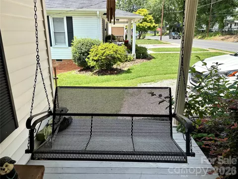 Exterior - 809 W A St, Kannapolis, NC 28081 photo 4 of 7