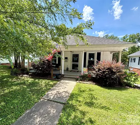 809 W A St, Kannapolis, NC 28081