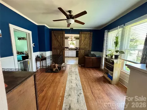 Entry Way - 809 W A St, Kannapolis, NC 28081 photo 1 of 1
